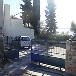 Jakov With Boat Mooring Apartment *