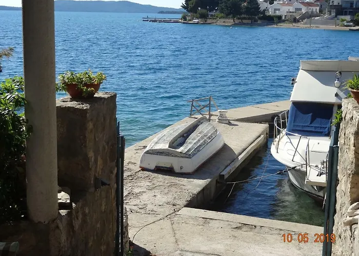 Jakov With Boat Mooring Apartman Zaboric